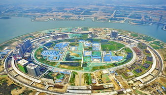 探訪鄭州‘地王’ 配套缺乏荒草叢生，房地產開發隱憂顯現